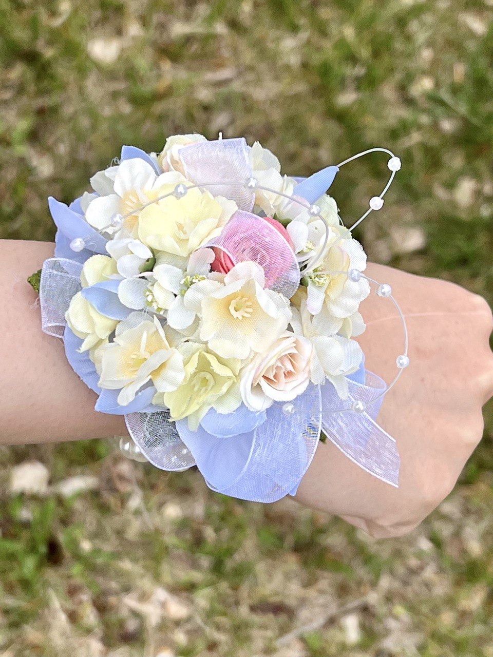 wrist corsage - Image 3